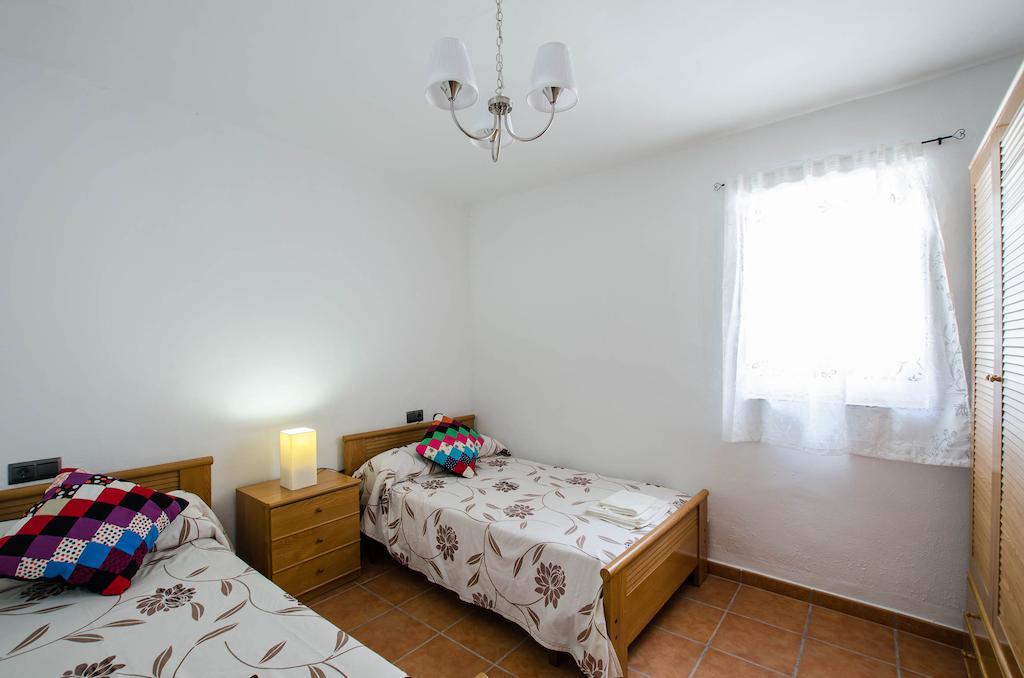 Villa Cortijo Cabrilla à Periana Chambre photo