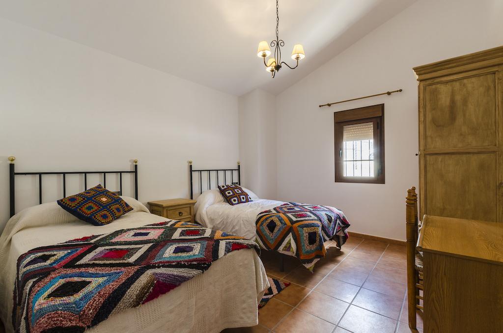 Villa Cortijo Cabrilla à Periana Chambre photo